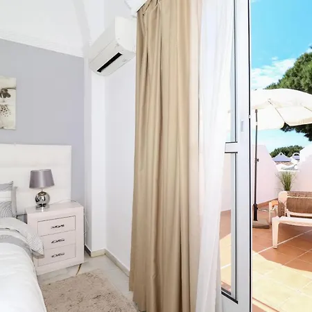 Feriehus Townhouse With Pool View - Reserva De