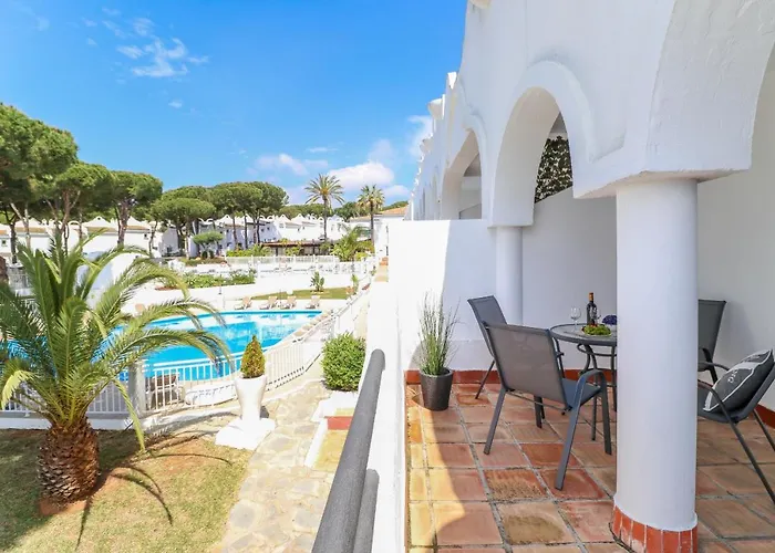 Townhouse With Pool View - Reserva De Feriehus