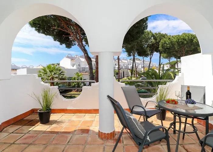 Townhouse With Pool View - Reserva De Feriehus