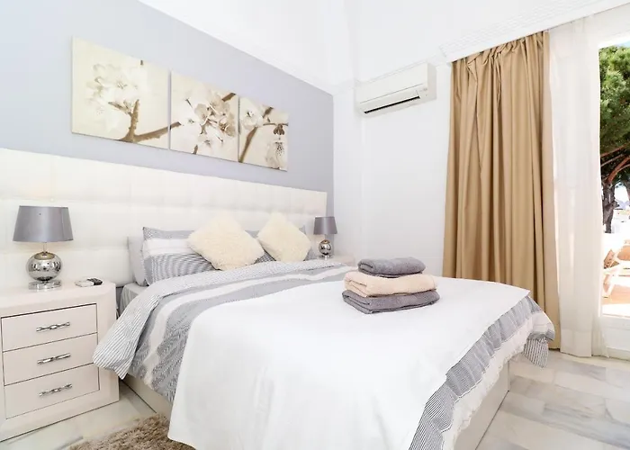 Nyaraló Townhouse With Pool View - Reserva De *