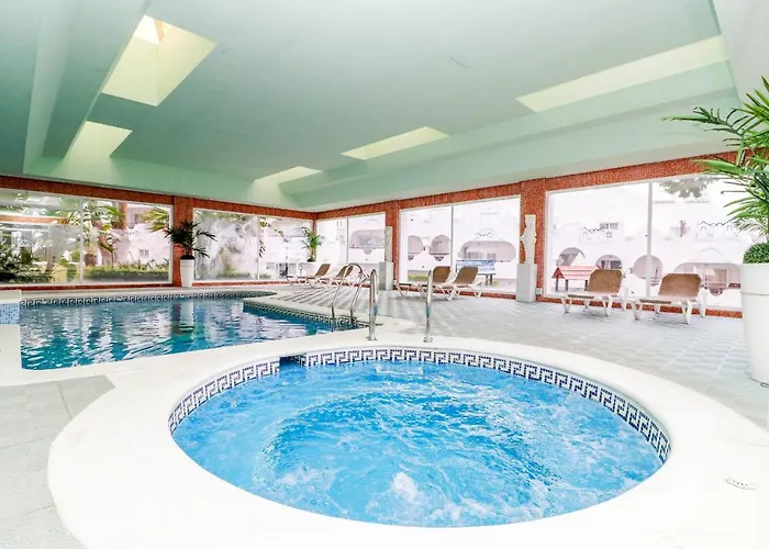 Townhouse With Pool View - Reserva De *