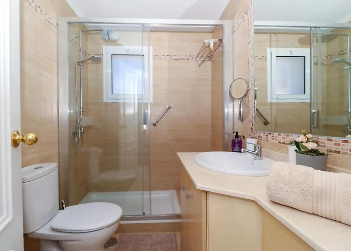 בית נופש Townhouse With Pool View - Reserva De *